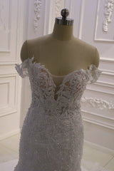 Amazing White 3D Lace applique Off the Shoulder Mermaid Bridal Gowns