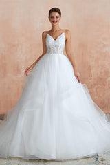 Spaghetti Straps V-neck Lace Organza Tiered A-line Wedding Dresses